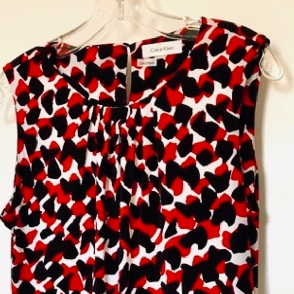 REDUCED! Calvin Klein Red, White and Black Print Sleeveless Top - Picture 4 of 5